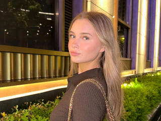 LavondaVanors's Model Profile