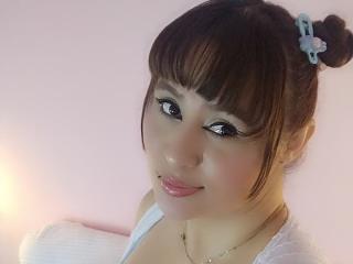 IsabellaHotest's Model Profile