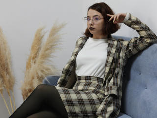 PolchaHodges's Model Profile