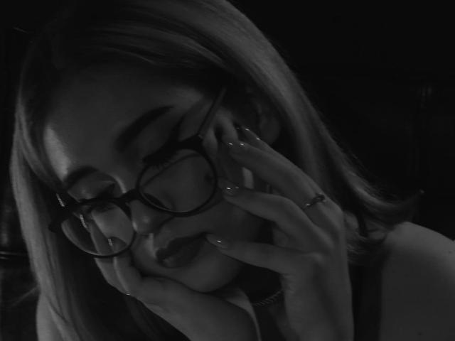 FellDivain - Live porn &amp; sex cam - 29395421