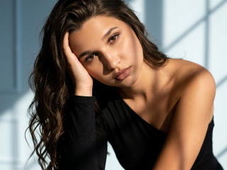 MissKuromi's Model Profile