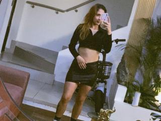 ZoeTaylorl's Model Profile