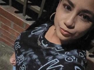 Ver la ficha detallada de AlisonHank