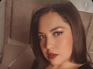 PaulaAnd's Model Profile