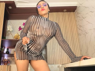 AmberNixxy's Model Profile