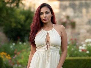 RoxaneMoore's Model Profile