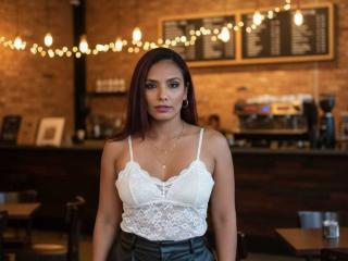 RoxaneMoore's Model Profile