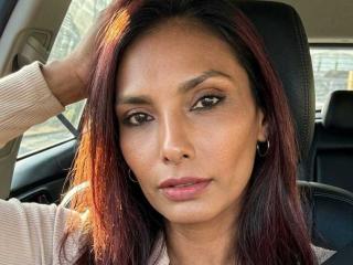 Ver la ficha detallada de RoxaneMoore