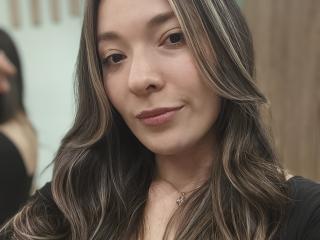 TaniaSandersX's Model Profile