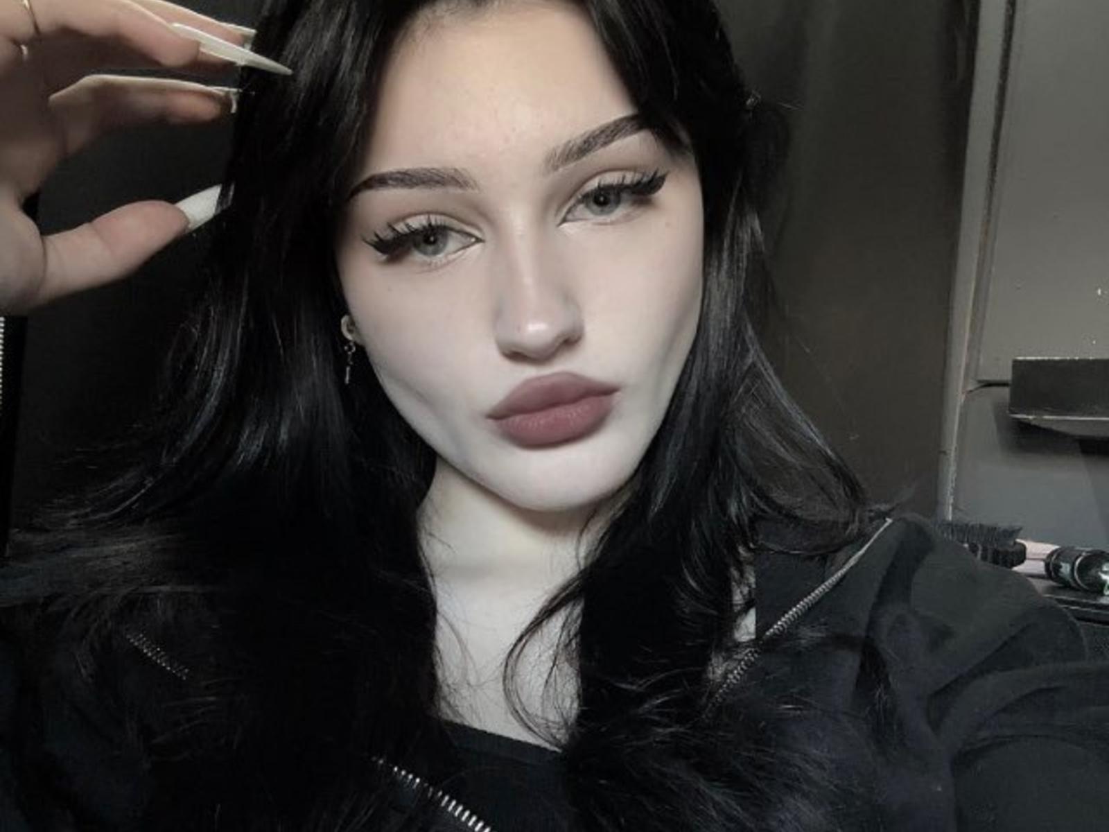 PearleneGudenkauf - Live porn &amp; sex cam - 29399048