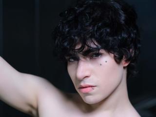 DemonFox's Model Profile