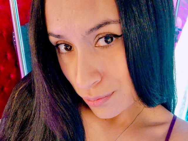 RoxanneHan - Live porn &amp; sex cam - 29399324