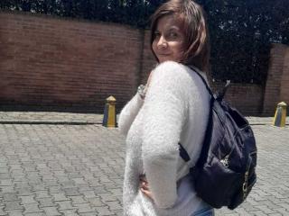 AmbeRouse's Model Profile