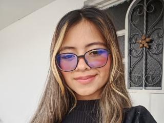 AnittaRouses's Model Profile