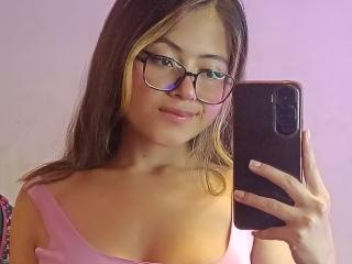 AnittaRouses's Model Profile