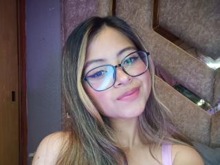 AnittaRouses's Model Profile