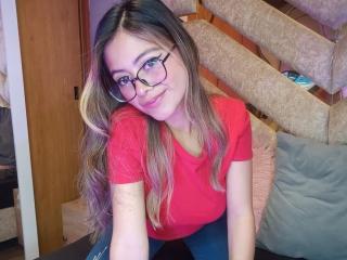 AnittaRouses's Model Profile