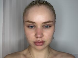 LeannaLubrano's Model Profile