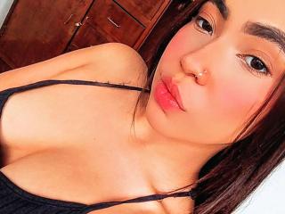 Angels69v's Model Profile