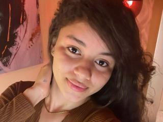 Ver la ficha detallada de LoreneCurly