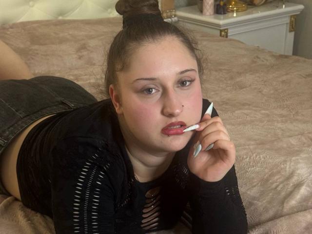 AvaNiss - Live porn &amp; sex cam - 29401751