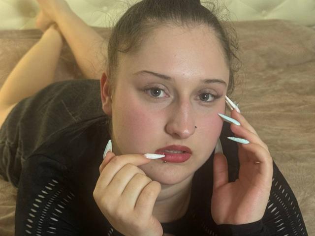 AvaNiss - Live porn &amp; sex cam - 29401757