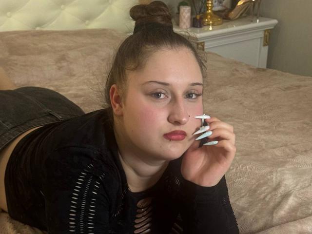 AvaNiss - Live porn &amp; sex cam - 29401784
