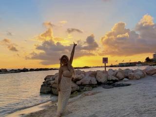 Ver la ficha detallada de VictoriiaGrey