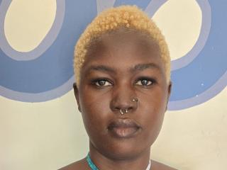 Sexymellanin's Model Profile