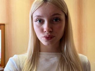 Ver la ficha detallada de DaphneBernacchi