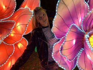 BelleLisaG's Model Profile