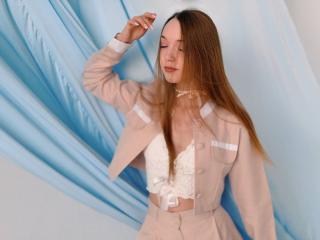 SunshineGirlX-hot's Model Profile