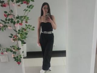 Omella's Model Profile