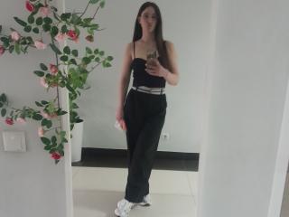 Omella's Model Profile