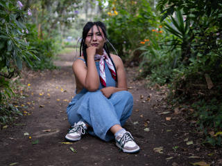 Ver la ficha detallada de BeckyHuston