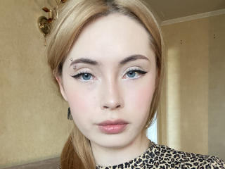 AmeliaBonneville's Model Profile