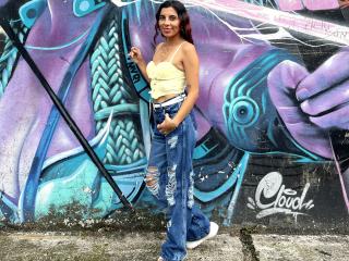 CarlaTorres's Model Profile