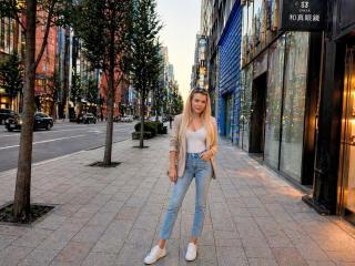 AshleyWise's Model Profile