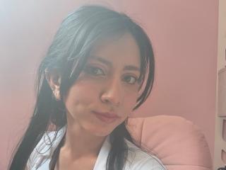 VioletXBloom's Model Profile