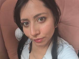 VioletXBloom's Model Profile