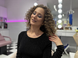 MichelleHotX69's Model Profile