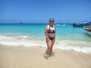 Amarantac's Model Profile