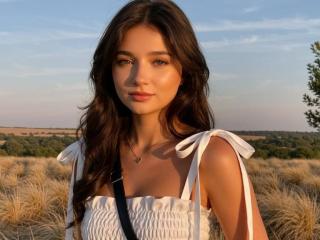 Davianna's Model Profile