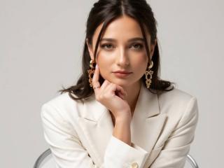 Davianna's Model Profile