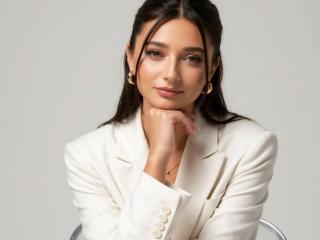 Davianna's Model Profile