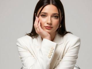 Davianna's Model Profile