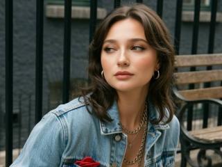 Davianna's Model Profile