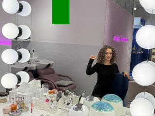 Ver la ficha detallada de MichelleHotX69