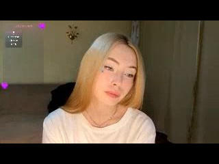 AmeliaBonneville's Model Profile