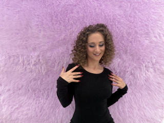 MichelleHotX69's Model Profile